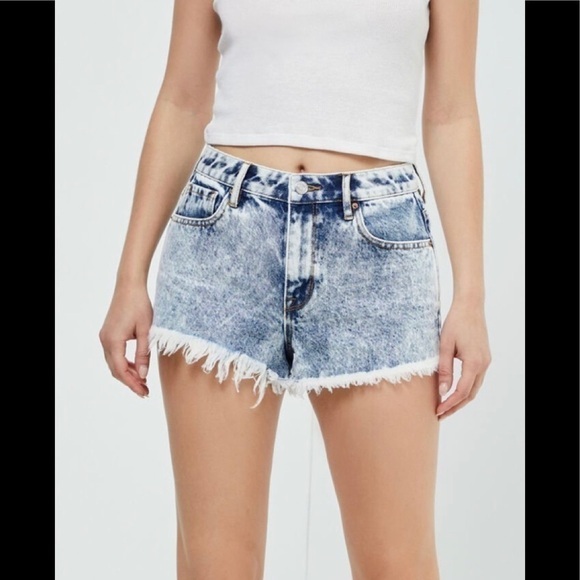 balera Pants - Urban Groove Balera Frayed Grayish Jean Shorts